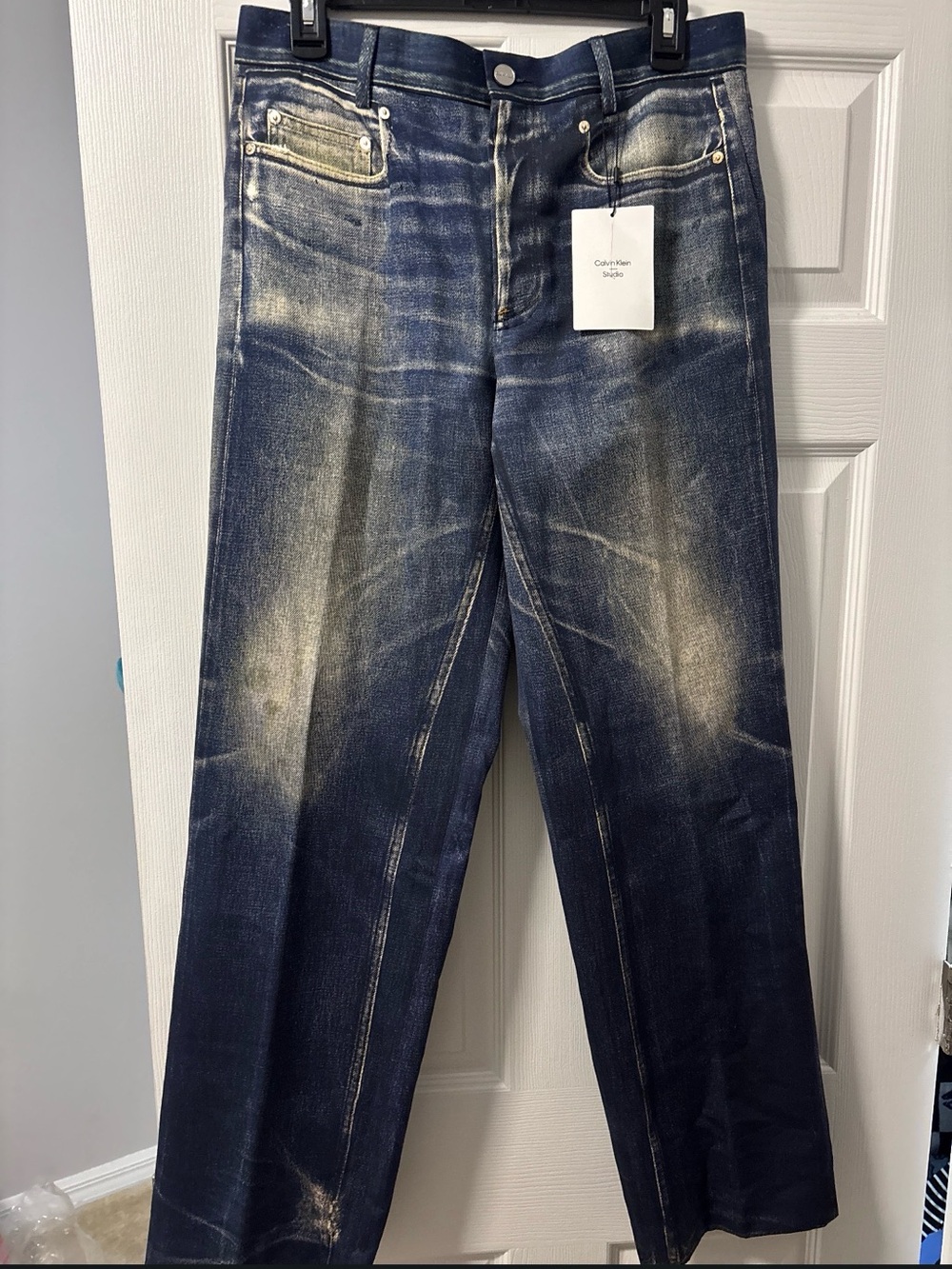 Calvin Klein Men’s Distressed Dark Blue Bootcut Jeans SMALL